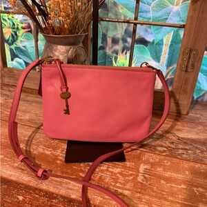 Fossil Devon Wild Rose Crossbody